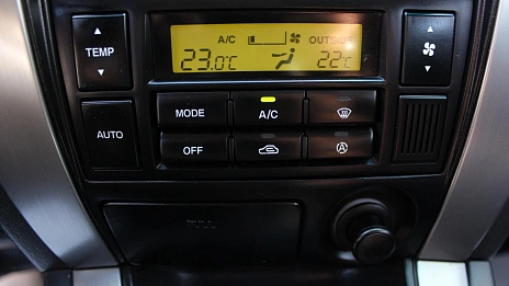 Hyundai Tucson, 2008г., передний привод, механика