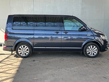 Volkswagen Multivan, 2018г., полный привод, робот