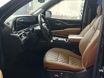 Cadillac Escalade, 2021г., задний привод, автомат