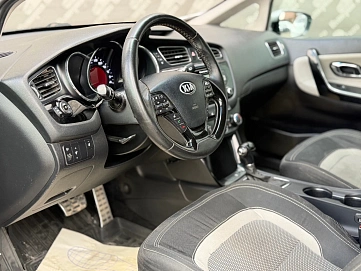 Kia Ceed, 2014г., передний привод, автомат