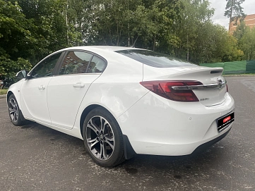 Opel Insignia, 2014г., передний привод, автомат
