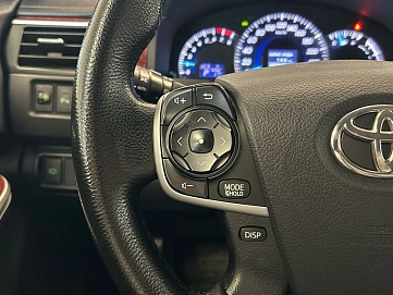 Toyota Camry, 2013г., передний привод, автомат