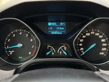 Ford Focus, 2012г., передний привод, робот