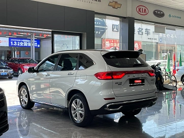 Haval M6, 2023г., передний привод, робот