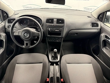 Volkswagen Polo, 2011г., передний привод, механика