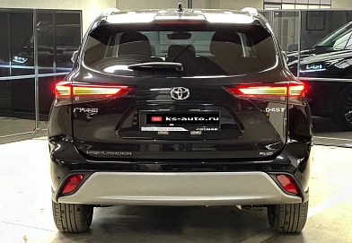 Toyota Highlander, 2026г., полный привод, автомат