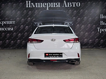 Hyundai Sonata, 2019г., передний привод, автомат