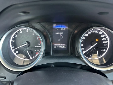 Toyota Camry, 2021г., передний привод, автомат