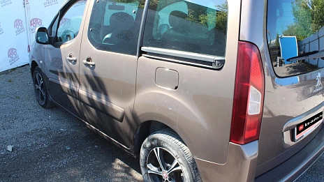 Peugeot Partner, 2012г., передний привод, механика