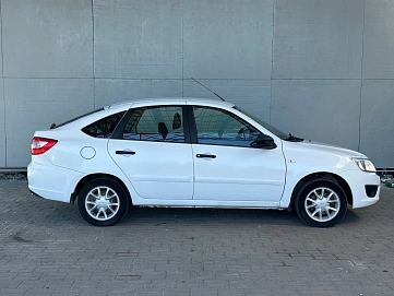 Lada (ВАЗ) Granta, 2018г., передний привод, механика