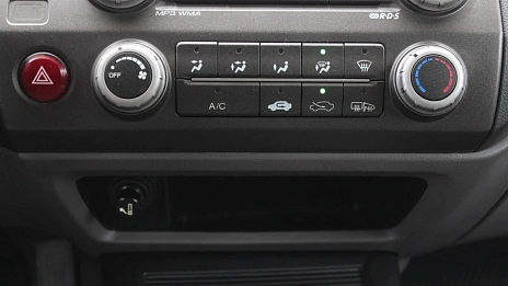 Honda Civic, 2008г., передний привод, вариатор