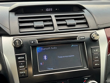 Toyota Camry, 2012г., передний привод, автомат