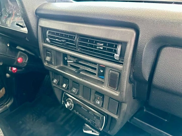 Lada (ВАЗ) 2121 (4x4), 2011г., полный привод, механика