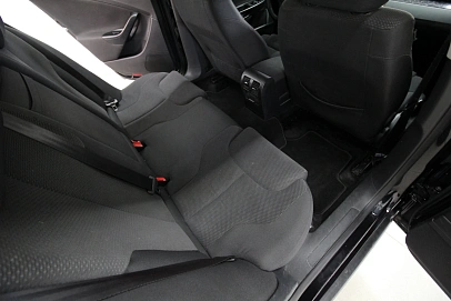 Volkswagen Passat, 2010г., передний привод, механика