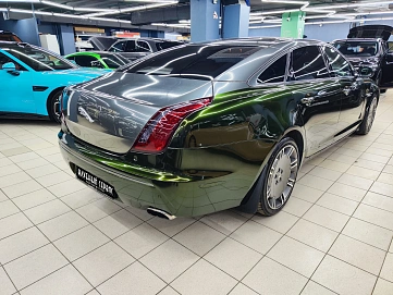 Jaguar XJ, 2011г., задний привод, автомат