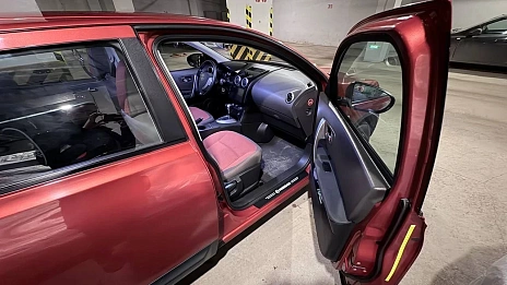 Nissan Qashqai, 2007г., передний привод, вариатор