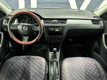 Skoda Rapid, 2015г., передний привод, механика