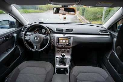 Volkswagen Passat, 2012г., передний привод, механика