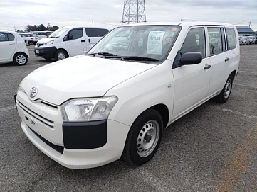 Toyota Succeed, 2017г., передний привод, вариатор