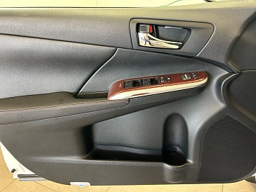 Toyota Camry, 2013г., передний привод, автомат