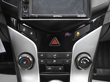 Chevrolet Cruze, 2012г., передний привод, механика