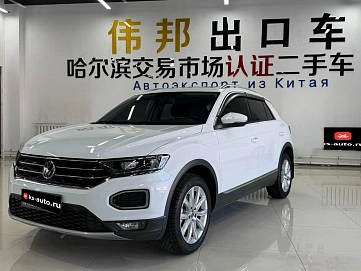 Volkswagen T-Roc, 2023г., передний привод, робот