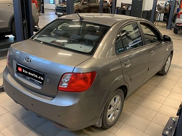 Kia Rio, 2011г., передний привод, автомат