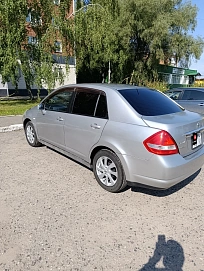 Nissan Tiida, 2005г., полный привод, автомат