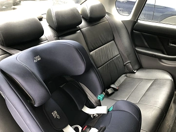 Subaru Legacy, 2000г., полный привод, механика
