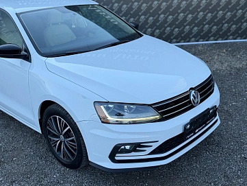 Volkswagen Jetta, 2017г., передний привод, автомат