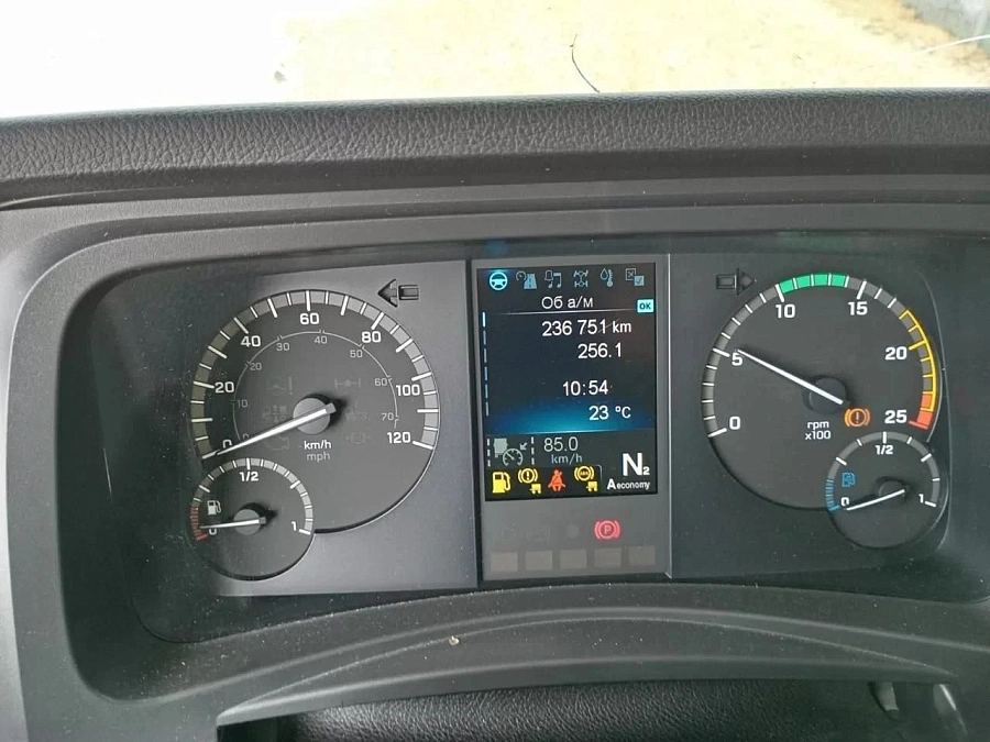 Mercedes Benz Actros, 2023г.