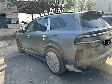 Zeekr 8X, 2026г., полный привод, автомат