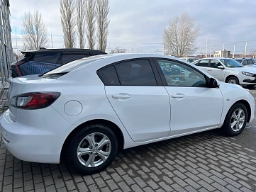 Mazda 3, 2012г., передний привод, автомат