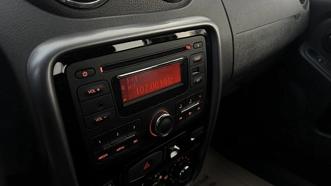 Renault Duster, 2013г., передний привод, автомат
