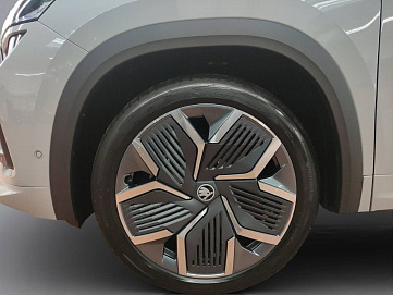 Skoda Kodiaq, 2026г, передний привод, робот
