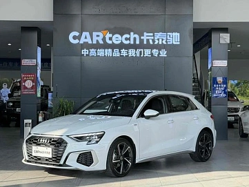 Audi A3, 2023г., передний привод, робот