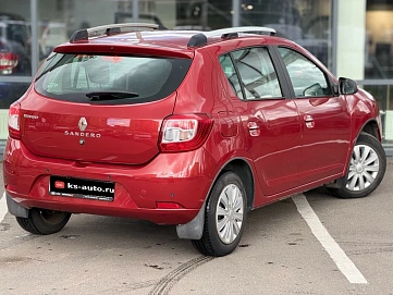 Renault Sandero, 2017г., передний привод, автомат