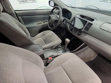 Toyota Camry, 2001г., передний привод, автомат