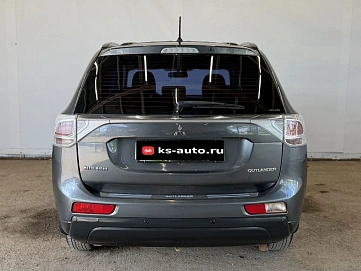 Mitsubishi Outlander, 2014г., полный привод, вариатор