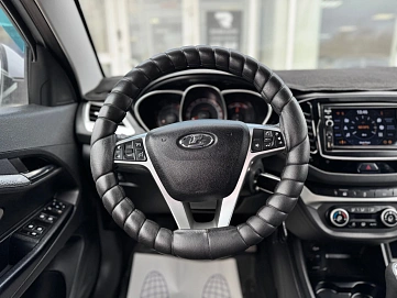 Lada (ВАЗ) Vesta, 2018г., передний привод, робот