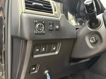 Lexus GX, 2014г., передний привод, автомат