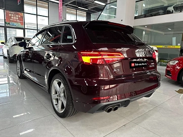 Audi A3, 2018г., передний привод, робот