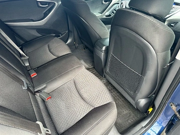 Hyundai Elantra, 2011г., передний привод, механика