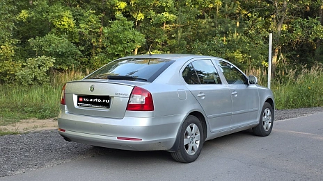 Skoda Octavia, 2011г., передний привод, робот