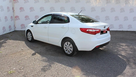 Kia Rio, 2013г., передний привод, механика