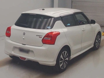Suzuki Swift, 2019г, передний привод, автомат