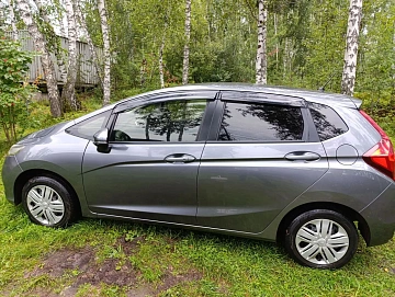 Honda Fit, 2018г, передний привод, вариатор