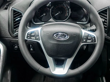 Lada (ВАЗ) XRAY, 2018г., передний привод, механика