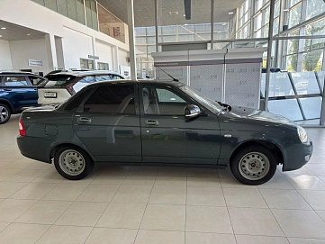 Lada (ВАЗ) Priora, 2013г., передний привод, механика
