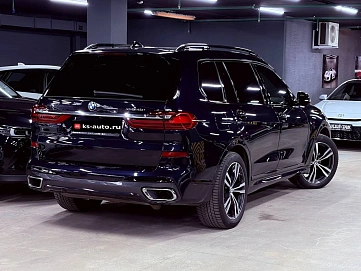 BMW X7, 2022г, полный привод, автомат